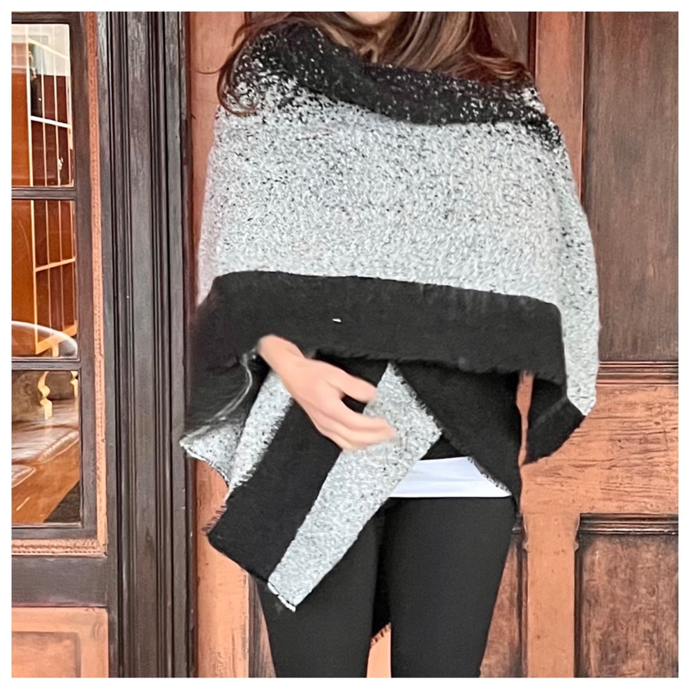#37 Warm and Cozy Oversized Blanket Shawl - Picture 2 of 5